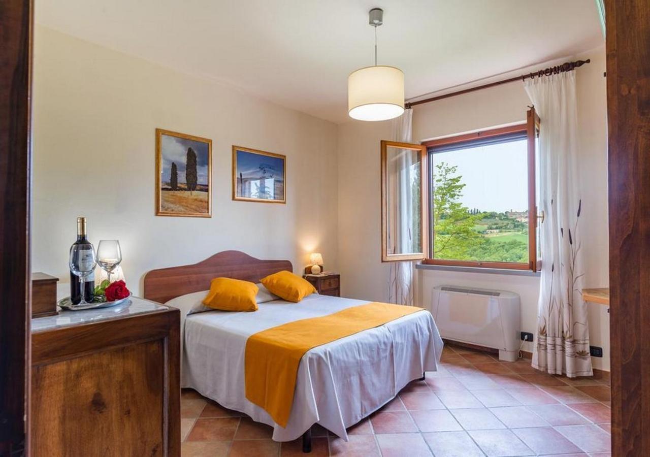 Santa Margherita Vacanze Poggibonsi Buitenkant foto
